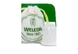 Buena herramienta para la celulitis......"Celulicup de Weleda"